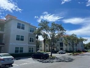 Building Photo - 23660 Walden Center Dr