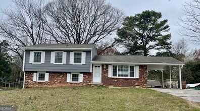 Building Photo - 5777 Northfield Dr