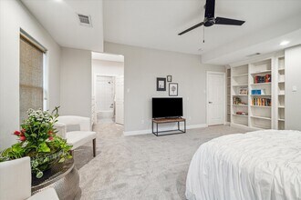 Building Photo - 1502 Whispering Pines Dr