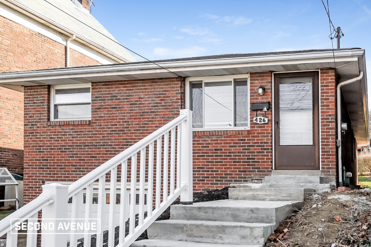 426 Gilmore Ave, Trafford, PA 15085 House Rental in Trafford, PA