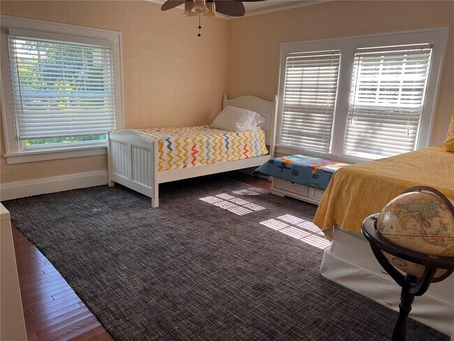 Foto del edificio - 21 N Thornton Ave