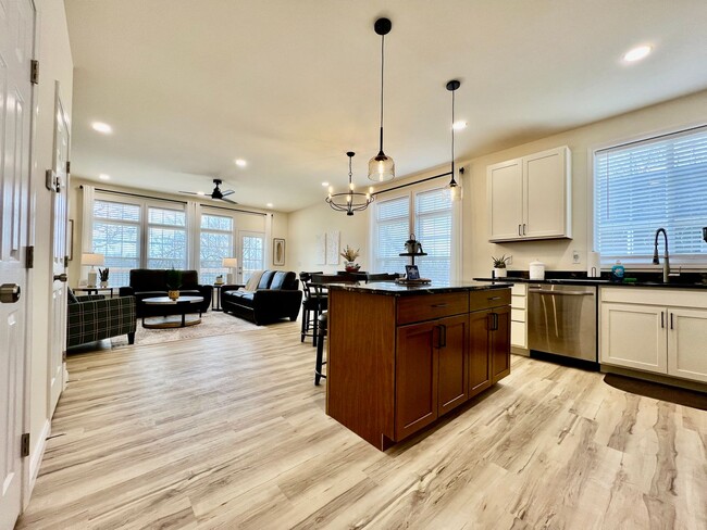 Building Photo - Beautiful NEW Ranch Home with a large deck...