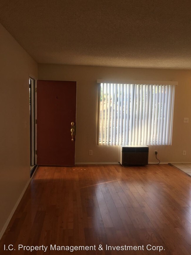 Building Photo - 317 San Pascual Ave