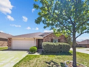 Building Photo - 5841 Mirror Ridge Dr