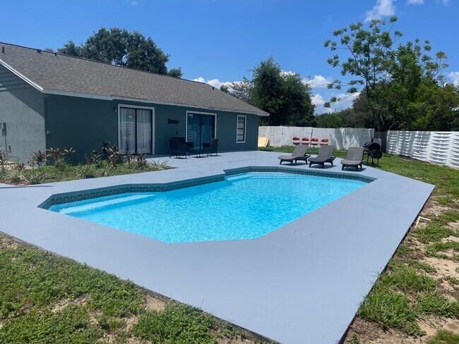 Building Photo - 1236 Lamplighter Way
