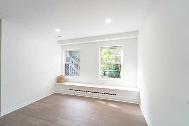 Building Photo - Fabulous Home in Aquia Harbor