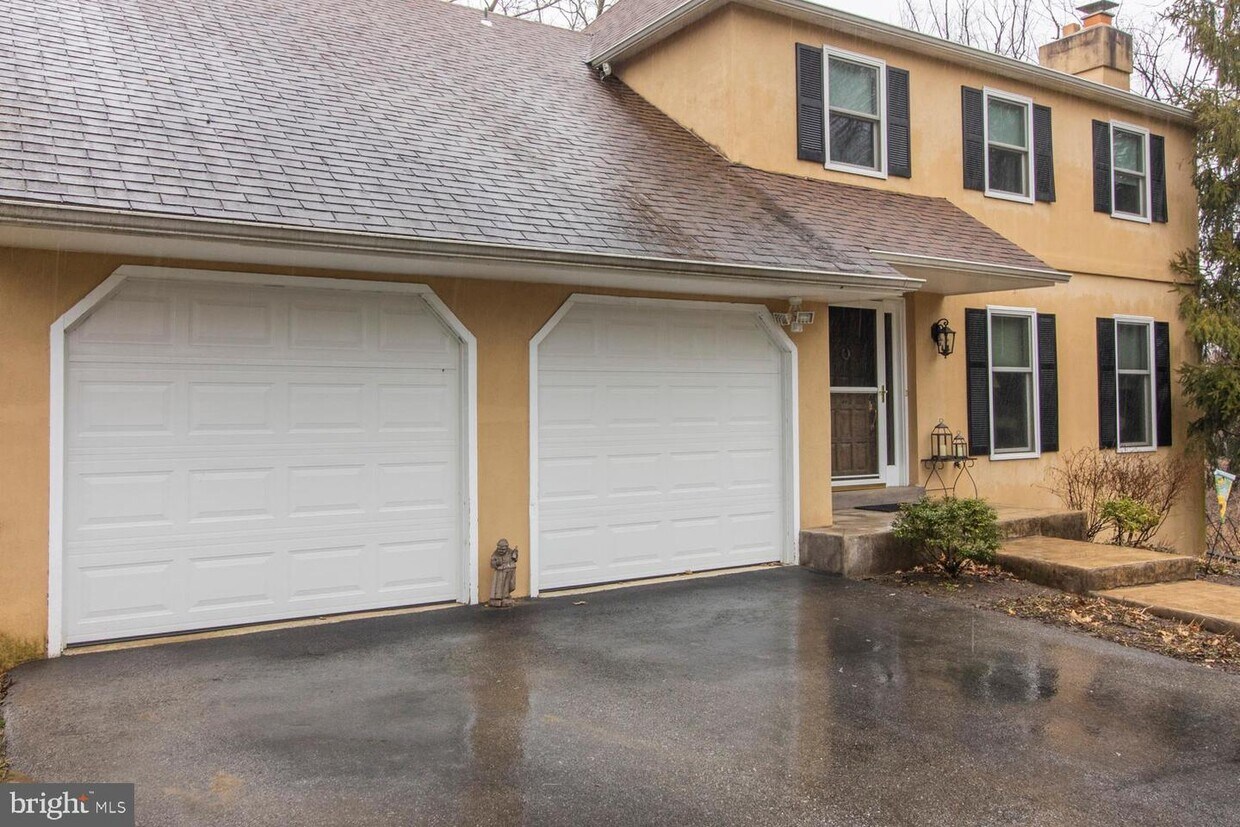 117 Crestside Way, Malvern, PA 19355 House for Rent in Malvern, PA