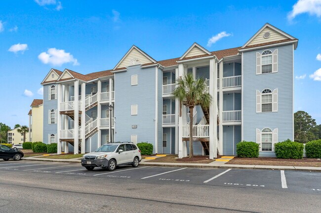 Foto del edificio - 100 Fountain Pointe Ln