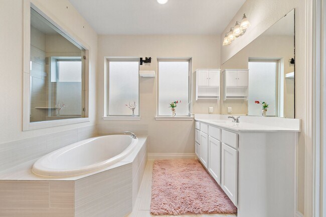 Foto del edificio - 15502 Rainbow Trout Dr