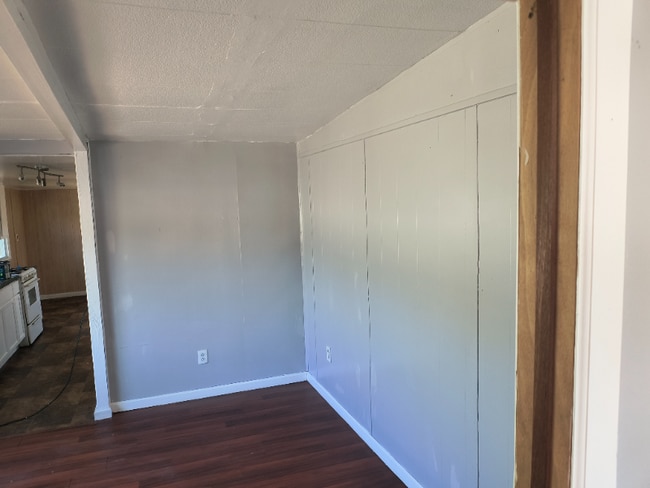 Foto del edificio - 8464 Cleveland Ave NW