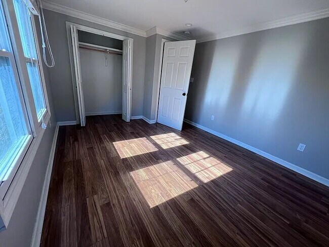 Foto del edificio - 232 Clinton St