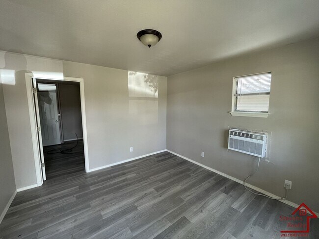 Foto del edificio - 1315 SW E Ave