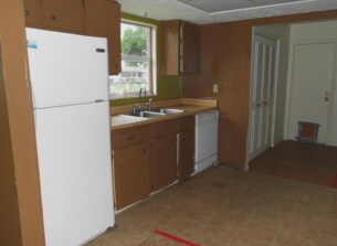 Building Photo - 3 bedroom in Clewiston FL 33440
