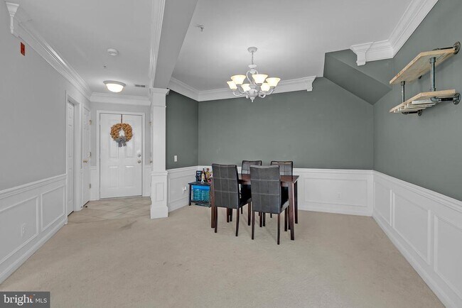 Foto del edificio - 21855 Locomotive Terrace