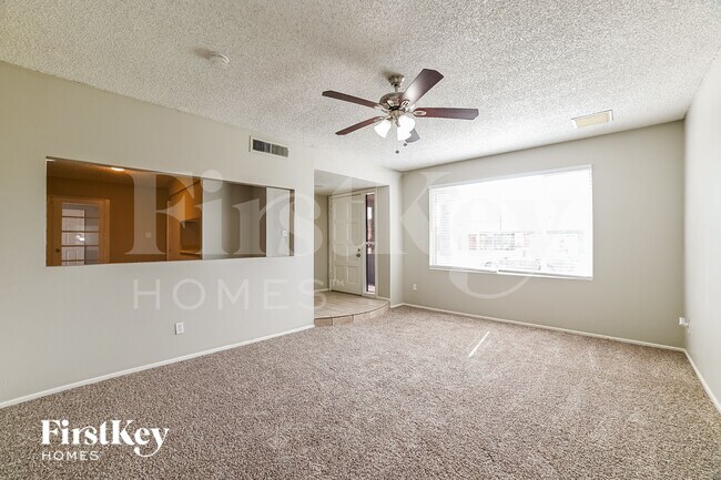 Foto del edificio - 4120 W Ironwood Dr