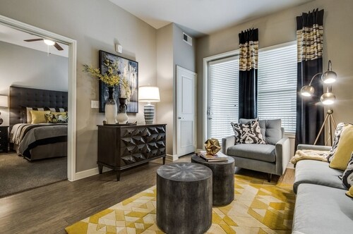 Foto del edificio - 9600 Gaylord Pkwy