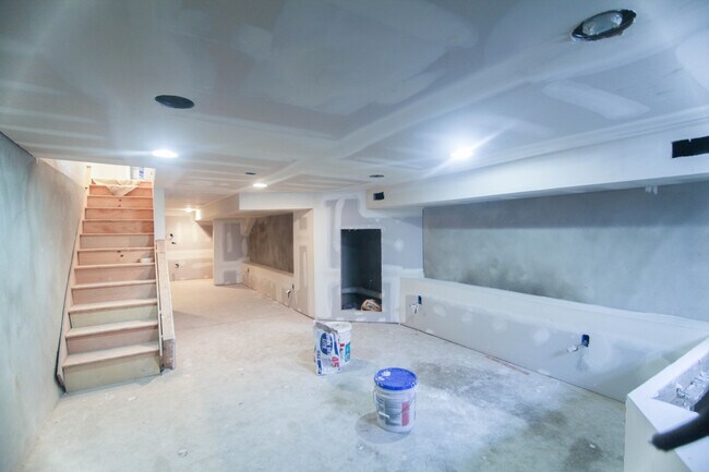 Foto del edificio - NEW CONSTRUCTION IN STRAWBERRY MANSION! 3 ...