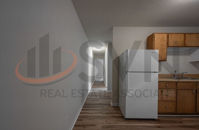 Building Photo - 910 Fiske St