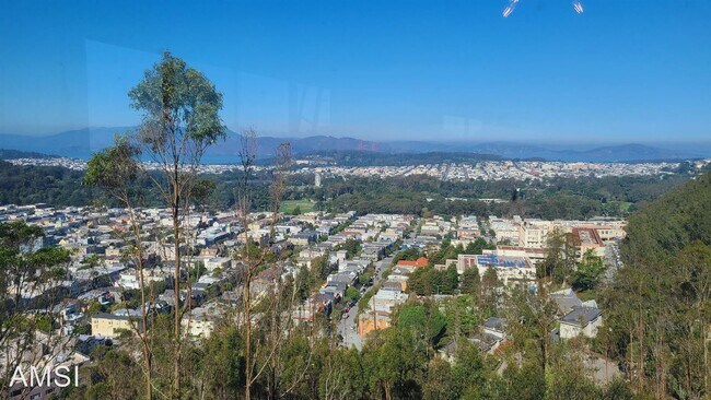 Foto del edificio - 3 br, 2.5 bath House - 391 Crestmont