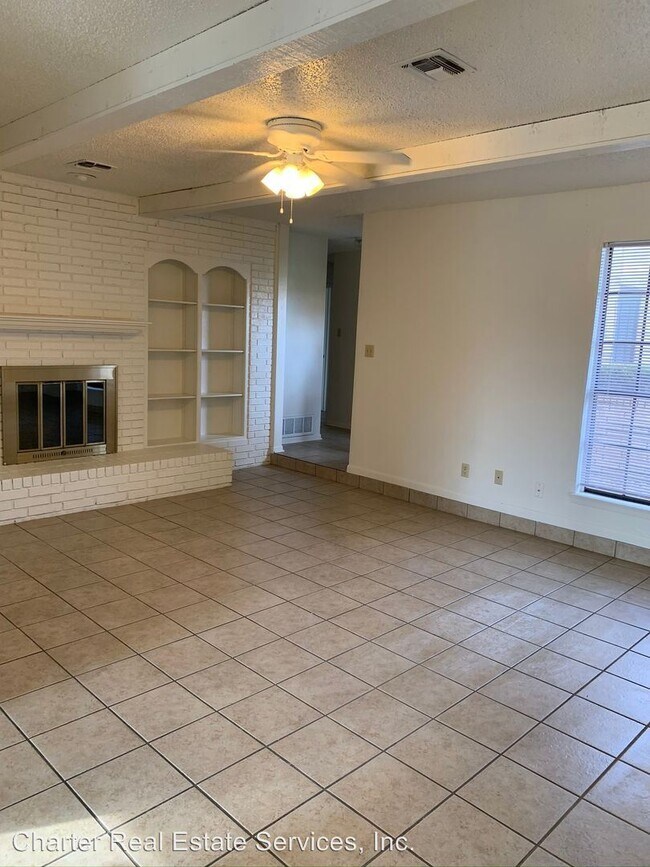 Building Photo - 1801 Forest Trail