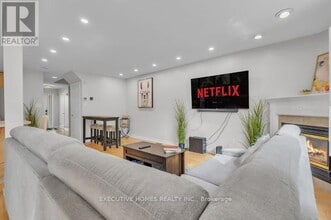 Building Photo - 1245 Stephenson Dr