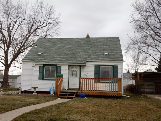 Building Photo - 17820 Reno St