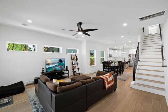 Foto del edificio - 1409 Greenwood Ave