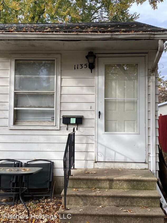 Primary Photo - 1 br, 1 bath House - 1135 Hawthorne Ave