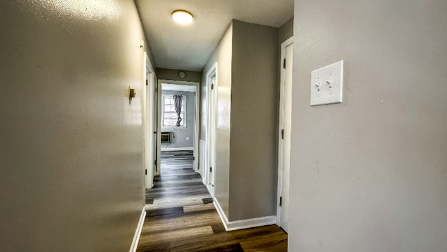 Foto del edificio - 600 Walnut Ln