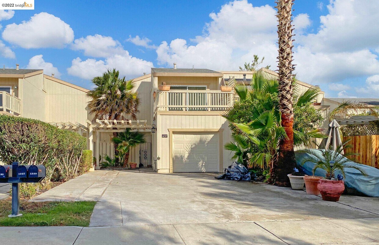 1237 Marina Cir, Discovery Bay, CA 94505 Condo for Rent in Discovery Bay, CA