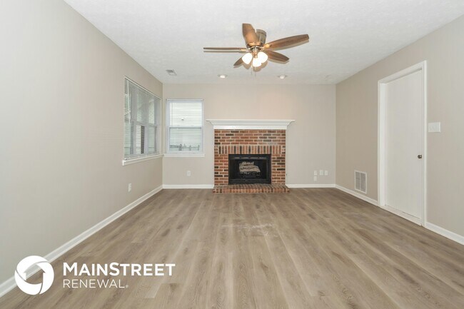 Foto del edificio - 1017 Crimson King Pkwy