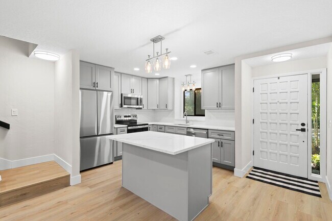 Foto del edificio - 805 Clake St