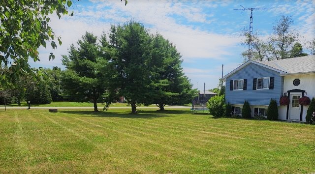 Building Photo - 140 Killdeer Crescent