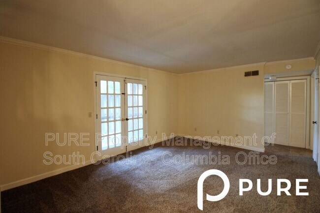 Foto del edificio - 7602 Hunt Club Rd