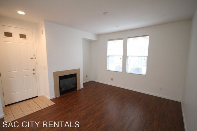 Building Photo - 3 br, 2.5 bath House - 8122 Crystal Walk C...