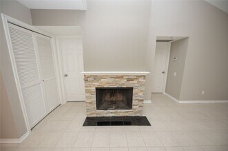 Building Photo - 1880 White Oak Dr