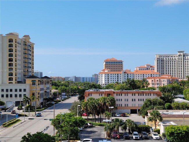 Foto del edificio - 50 Menores Ave