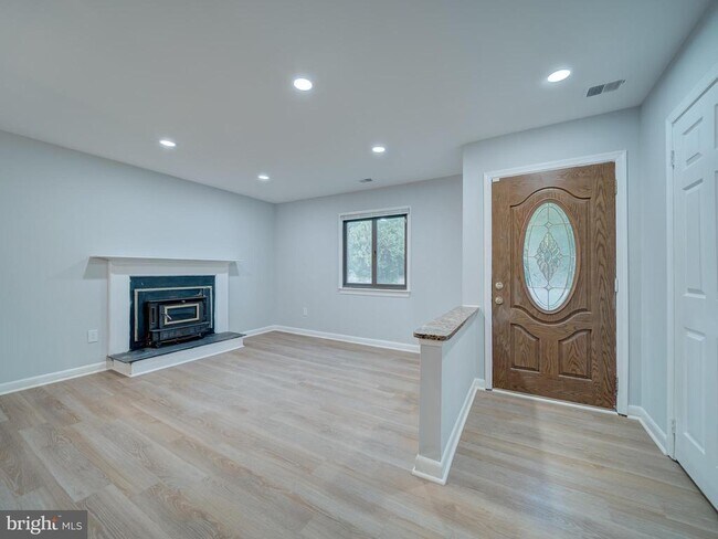 Foto del edificio - 11301 Gatesborough Ln