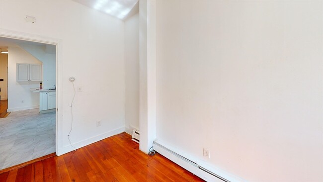 Building Photo - 73 Highland St