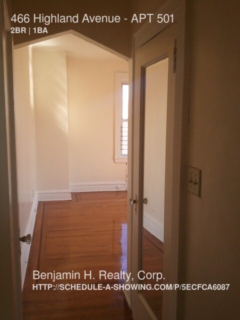 Building Photo - 466 Highland Ave
