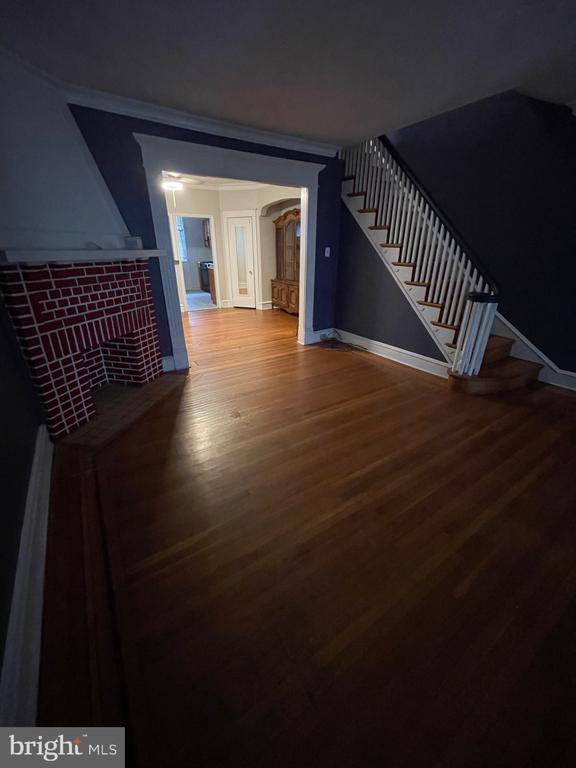 Foto del edificio - 229 Avon Rd