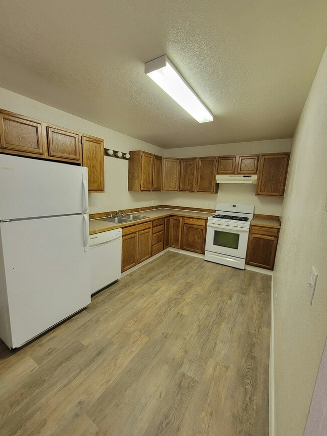 Building Photo - 3125 E Beech Way