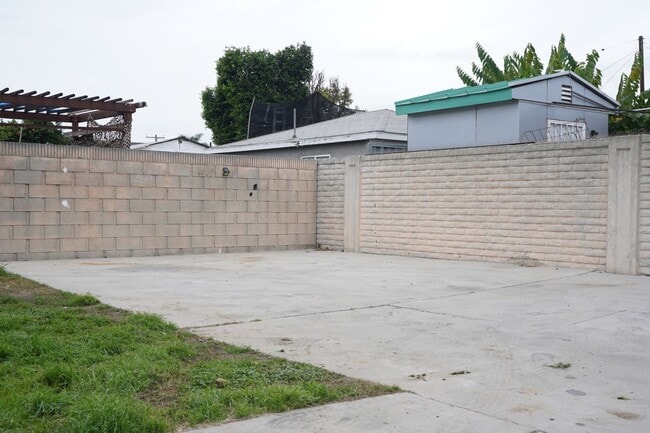 Building Photo - 12149 Alondra Blvd