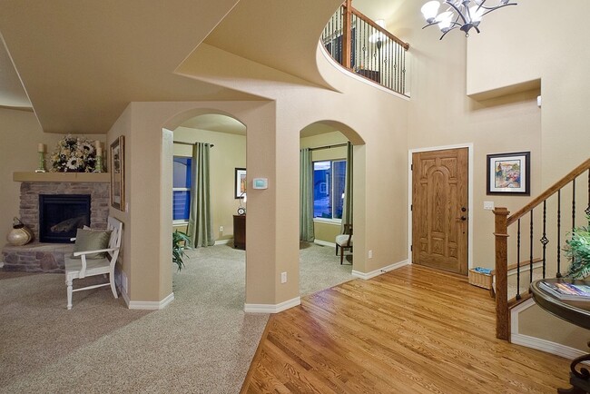 Foto del edificio - Luxury 4BD Living in Banning Lewis Ranch