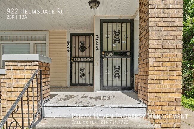 Building Photo - 922 Helsdale Rd UP Cleveland Hts, OH - spa...