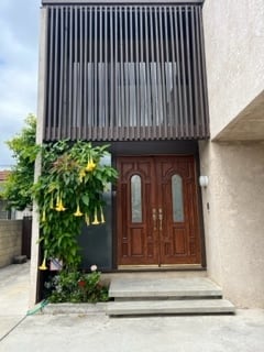 Puerta principal - 16413 S Dalton Ave