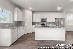 Building Photo - 13710 Quiet Fox Ln