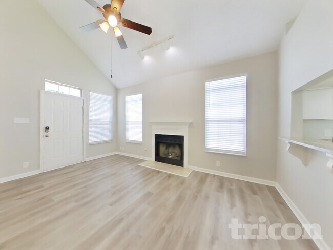 Building Photo - 4305 Chesney Glen Dr