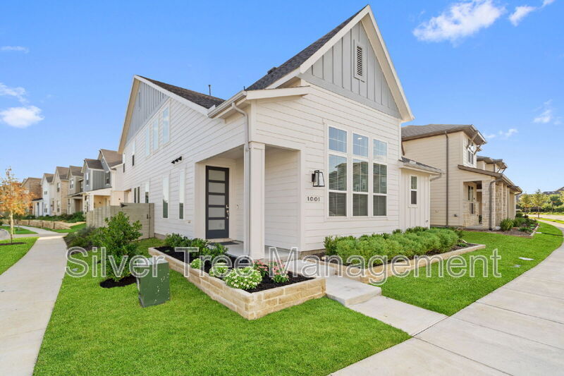 Foto principal - 1001 14th St