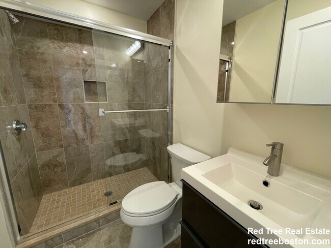 Photo - 1028a Commonwealth Ave Apartment